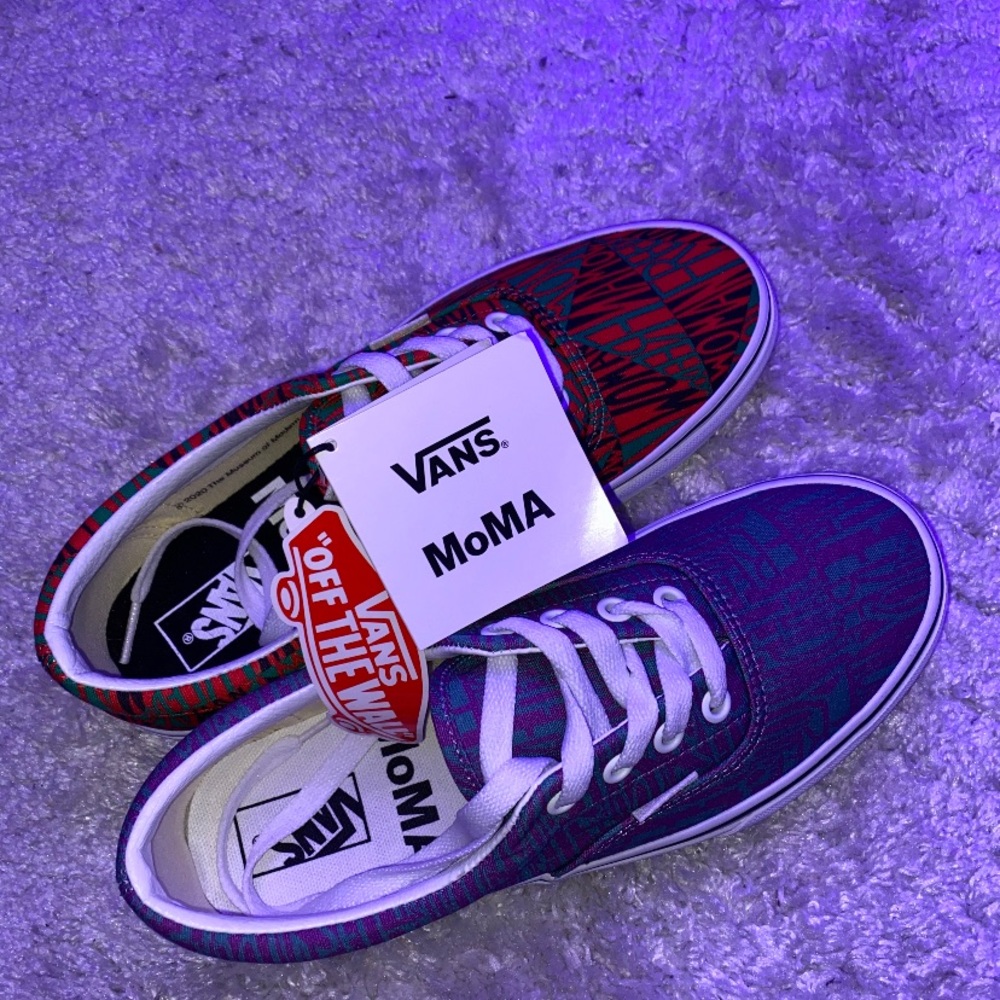 Vans - Picture 2 of 3